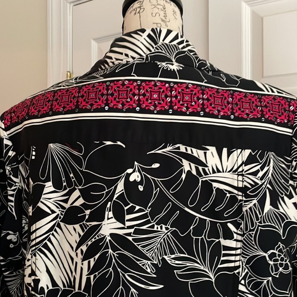 Draper’s & Damon’s jacket - Picture 7 of 10